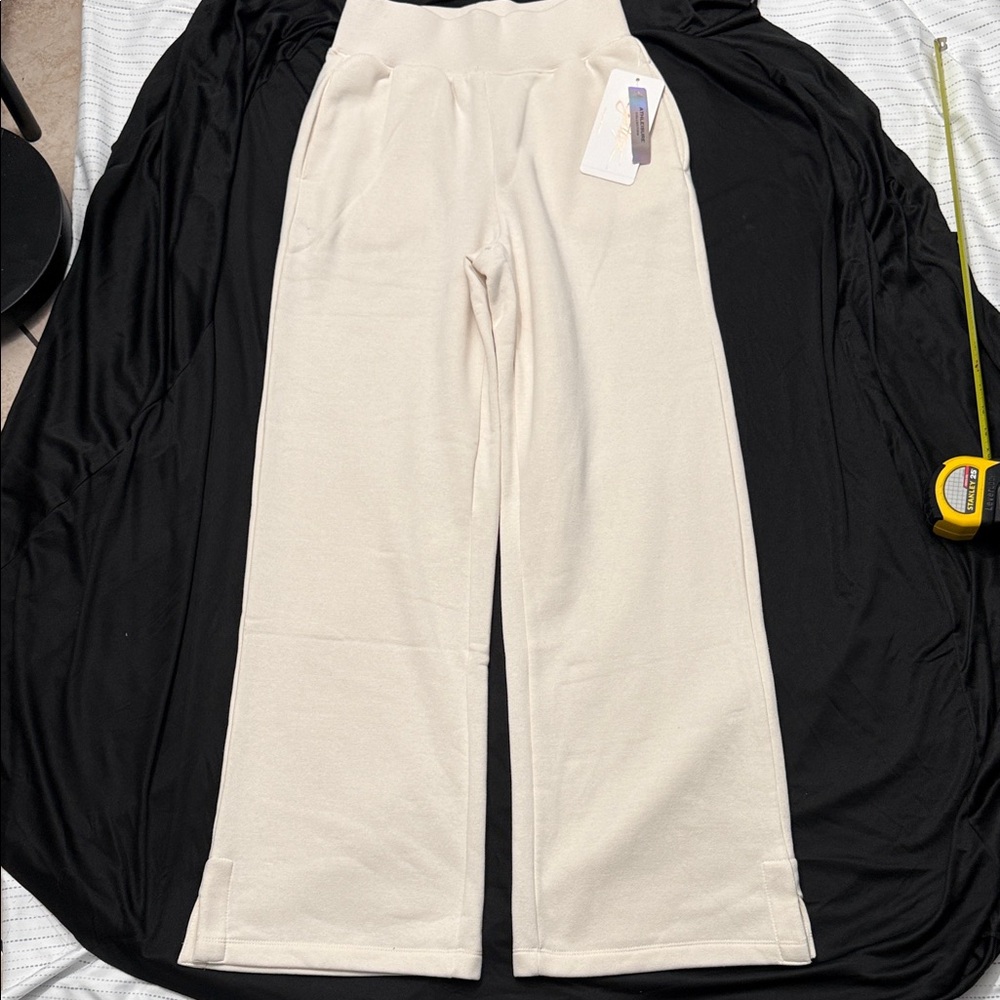 Gottex Women's Cream Wide Leg Pants